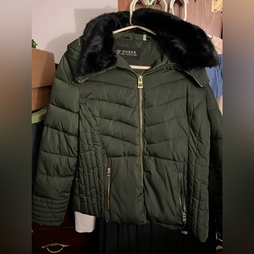 Guess Puffy Jacket